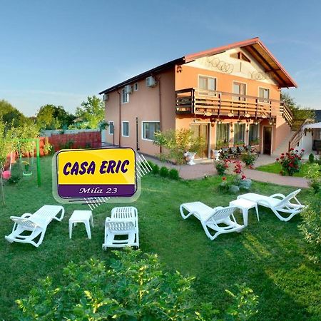 Отель Casa Eric Мила-Доуэзечи-ши-Трей Экстерьер фото